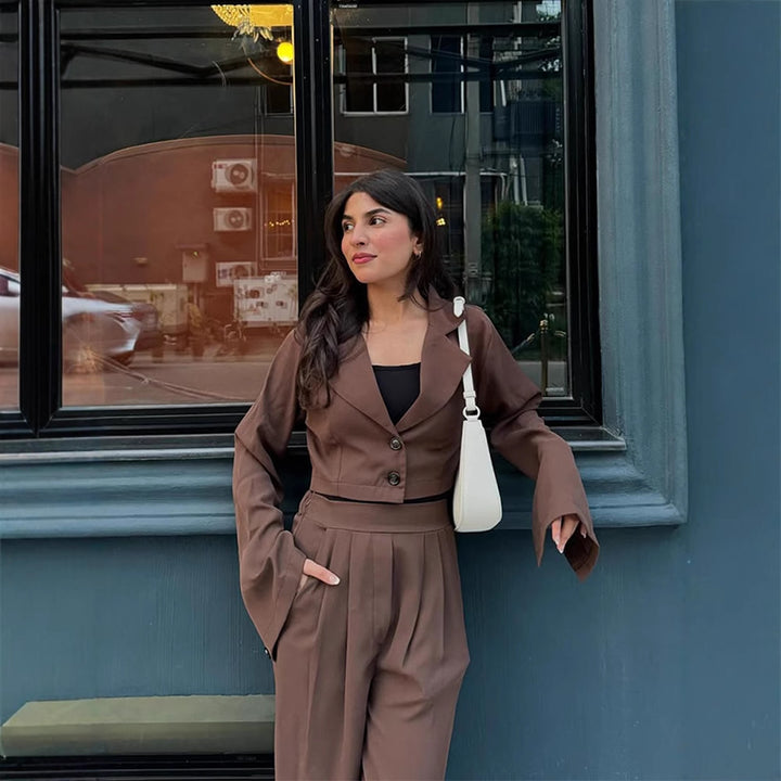 Damen Zweiteiliges Tailoring-Set Kurzblazer mit Glockenärmeln und High‑Waist Palazzohose Echoarchiv