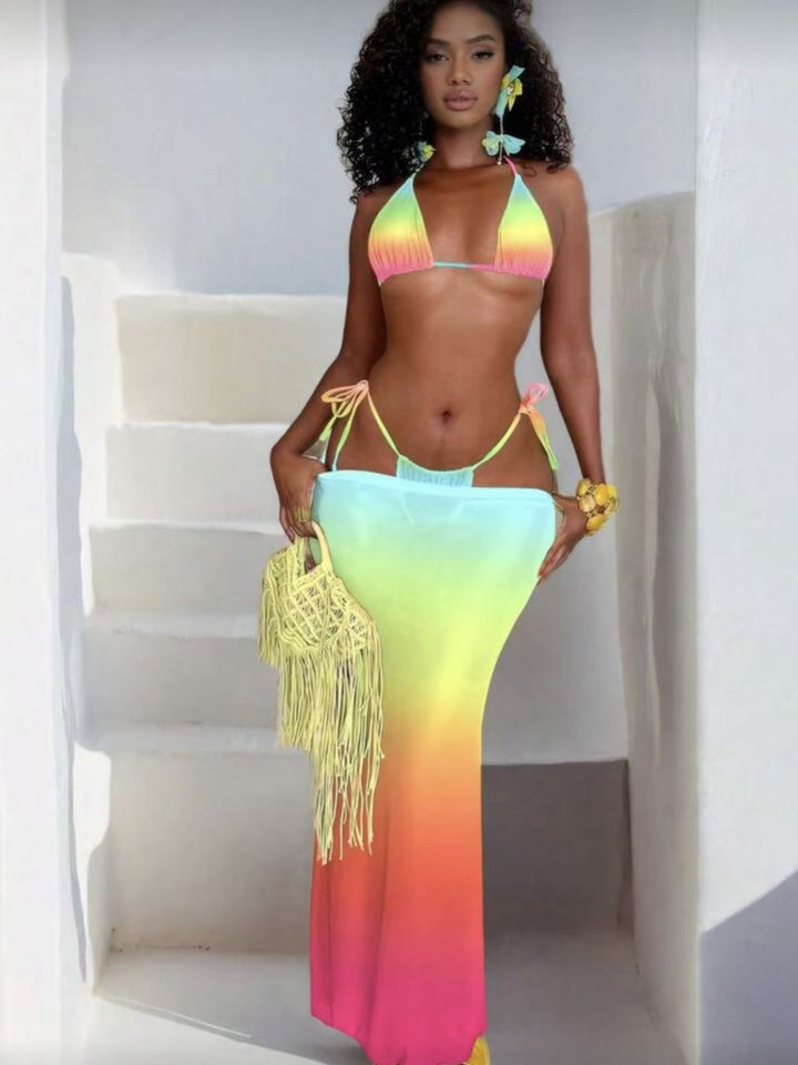 Damen Bikiniset mit modischen Schnürdetails und luftiger Maxikleid-Überwurf Echo Archiv