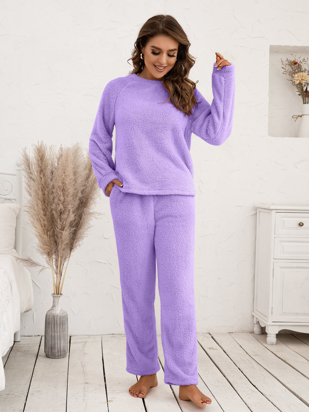 Damen Kuscheliges Fleece-Pyjama-Set mit langen Ärmeln und bequemen Hosen Echoarchiv