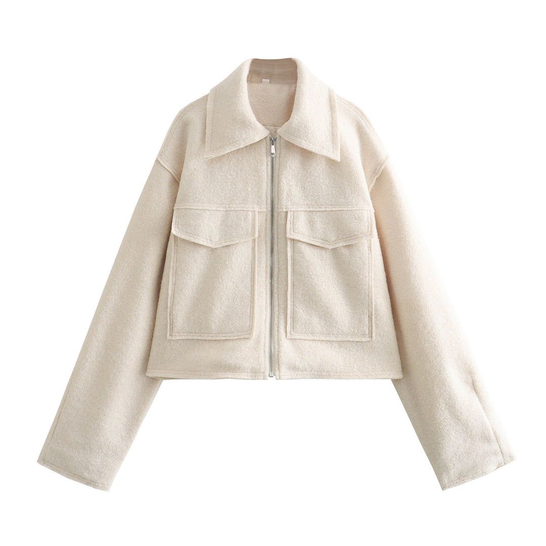 Damen Kurze Bouclé‑Jacke im Boxy‑Cut mit Reißverschluss und Pattentaschen Echo Archiv