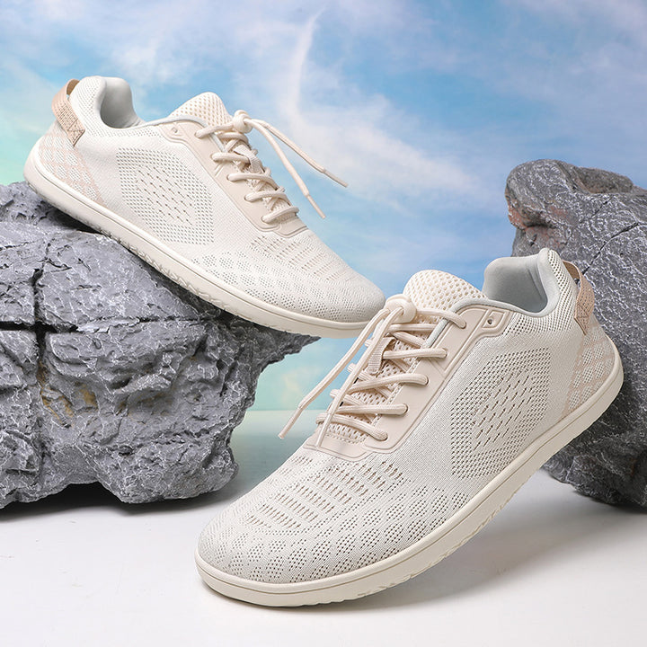 Unisex nan barfuß-inspirierter Strick-Sneaker mit elastischer Passform, Schnellzugkordel und griffiger Vollgummi-Laufsohle Echo Archiv
