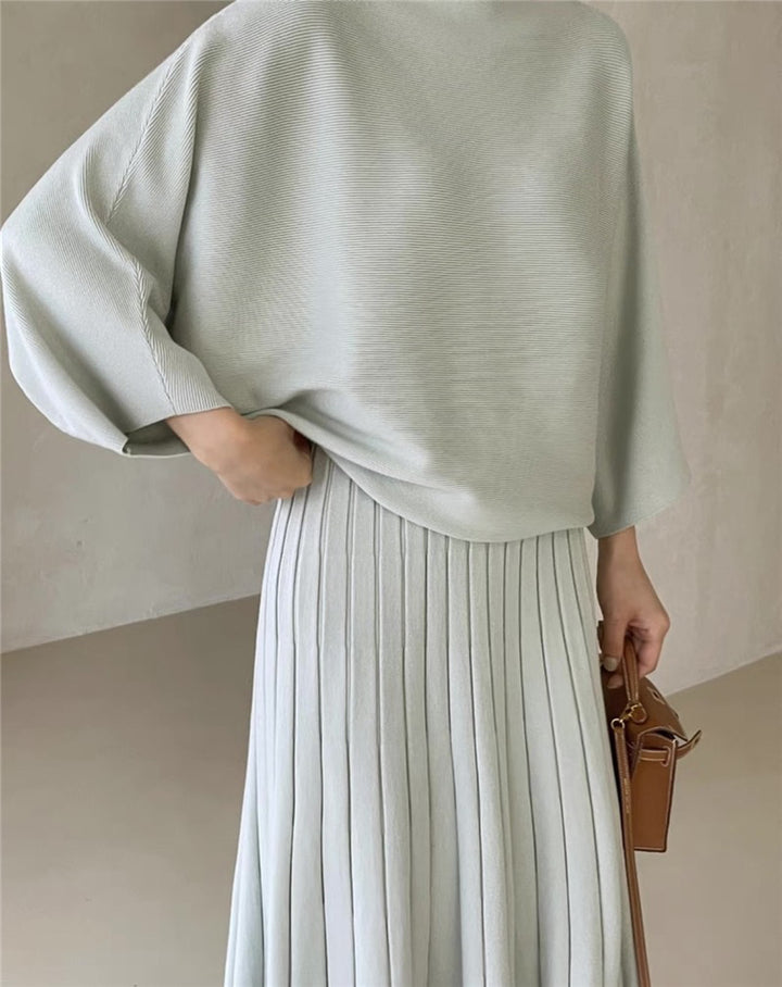 Damen Feines Strick-Set aus Viskosemix mit Oversize-Pullover und plissiertem Maxi-Rock Echoarchiv