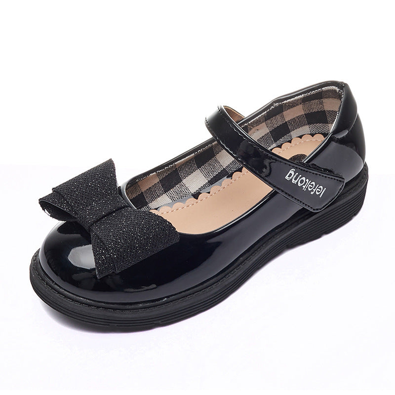 Mädchen Ballerinas mit verstellbarem Riemen und Schleifendetail Echo Archiv