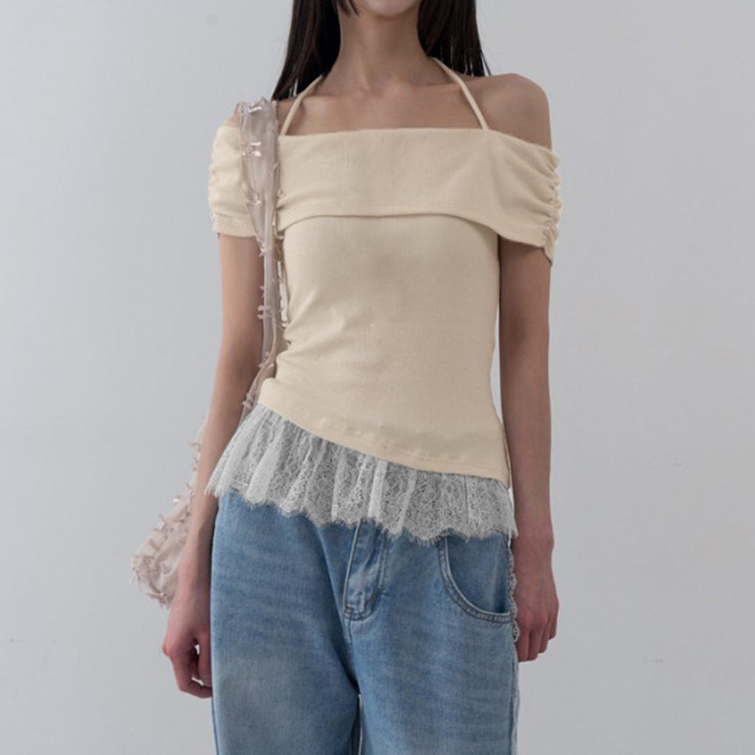 Damen Off-Shoulder Oberteil mit Rüschensaum Echo Archiv