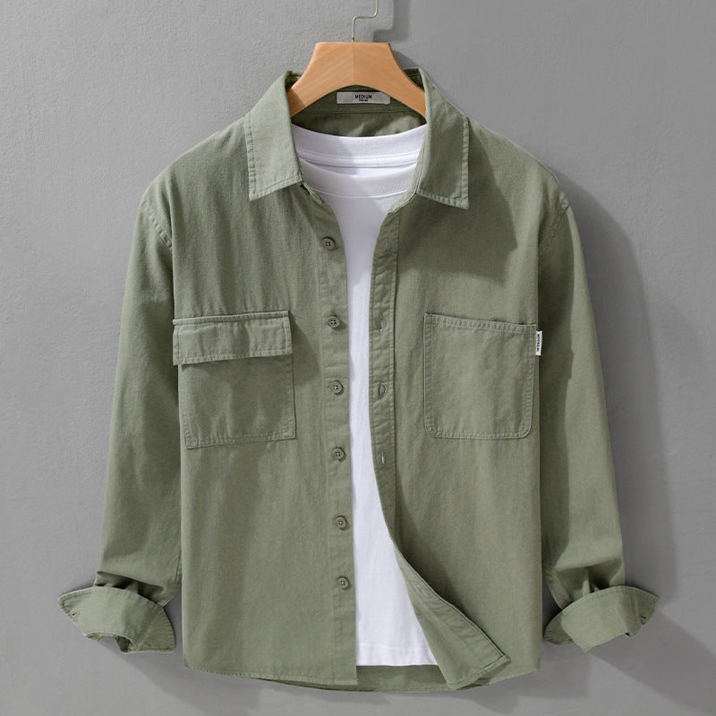 Herren Casual-Hemdjacke aus schwerem Baumwoll-Twill mit asymmetrischen Brusttaschen und kastigem Schnitt Echoarchiv