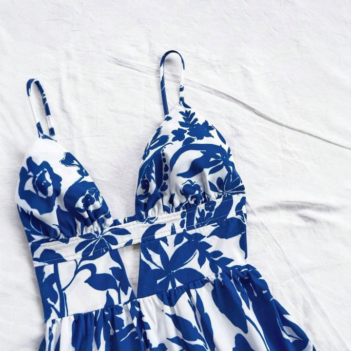 Damen Sommerkleid mit verspieltem Babydoll-Schnitt und floralem Design Echo Archiv