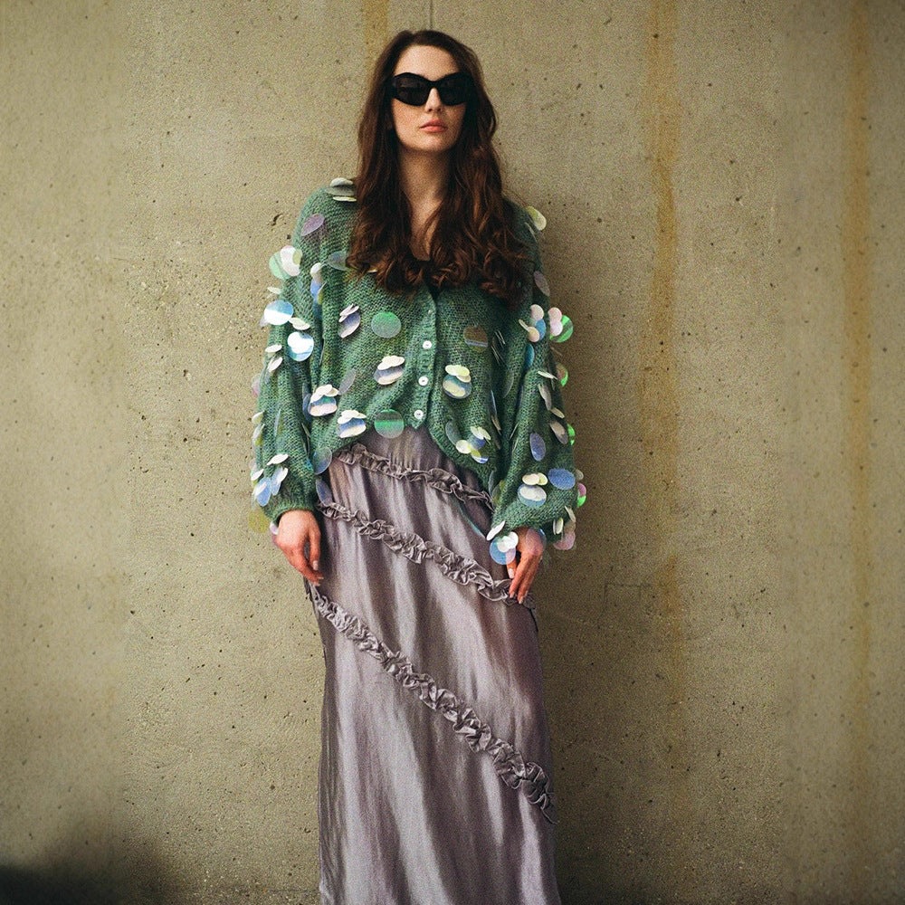 Damen Grobgestrickter Mohair-Cardigan mit übergroßen Pailletten und kastiger Silhouette Echoarchiv