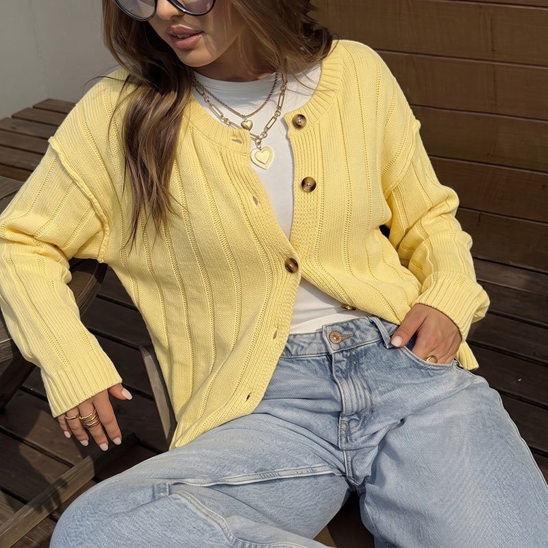 Damen Strickjacke mit Knöpfen und Rippstruktur Echo Archiv