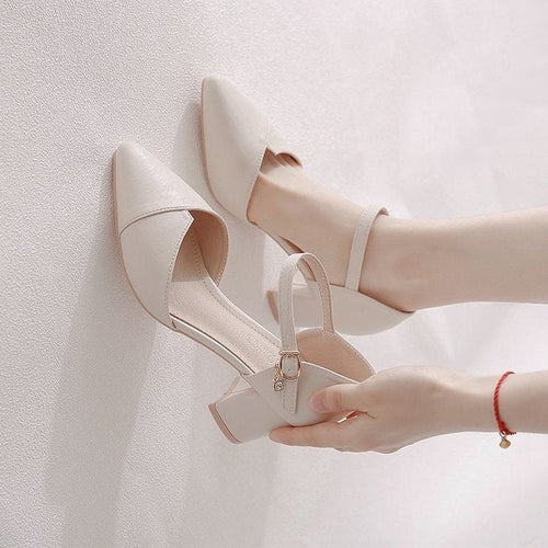 Damen elegante Halbschuhe mit modischer Schnallenverzierung und stabilen Blockabsatz Echoarchiv