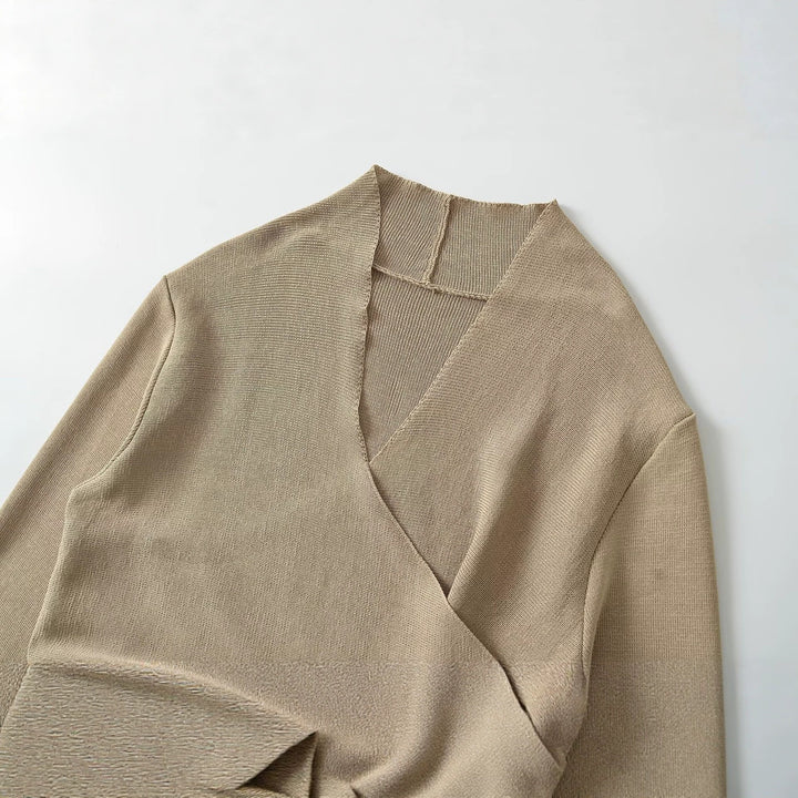 Damen Wickel-Strickpullover mit V‑Ausschnitt und Ziergürtel Echo Archiv