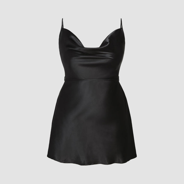 Damen elegantes Satin-Kleid mit verstellbaren Trägern und Taillenband Echo Archiv