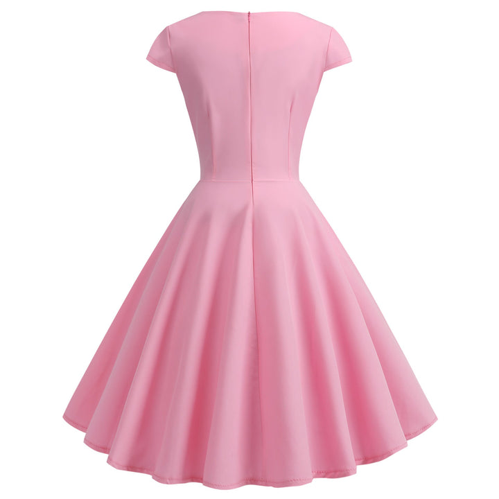 Damen A-Linien Kleid mit elegantem Taillenschnitt und schwingendem Saum Echoarchiv