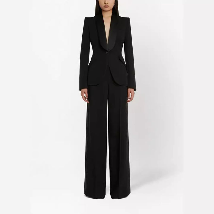 Damen Elegantes Smokingset im Tailoring mit tailliertem Einreihblazer und weiter Palazzohose Echoarchiv