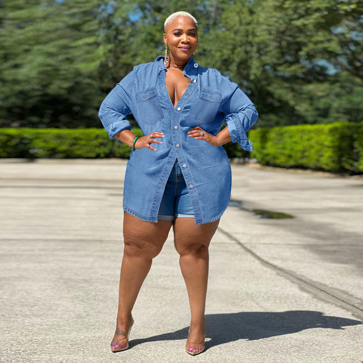 Damen Oversize-Denim-Hemdbluse im Longline-Schnitt mit Rollärmeln und Brusttaschen Echo Archiv