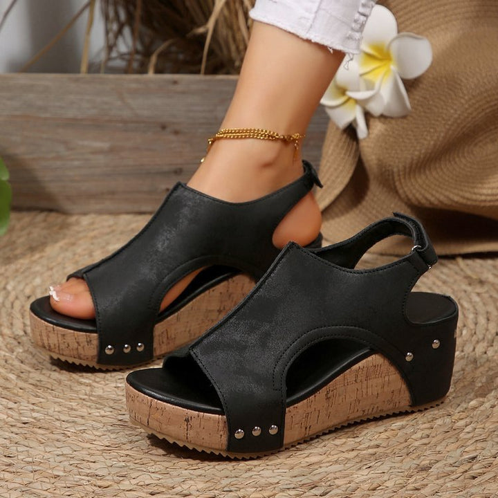 Damen nan Keilsandalette mit Fersenriemen, ergonomischem Fußbett, Korkoptik-Plateau und gepolstertem Zehenbereich Echo Archiv