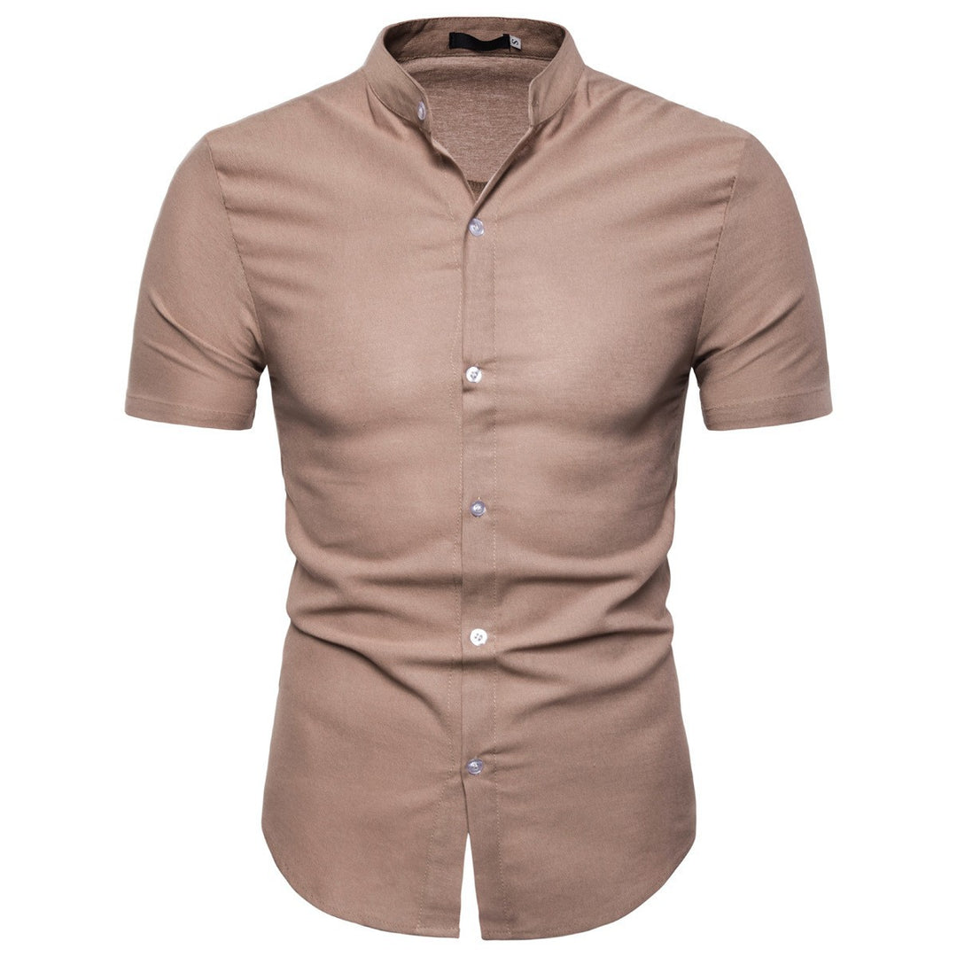 Herren Kurzarmhemd mit modernem Stehkragen und eleganten Knopfdetails Echoarchiv
