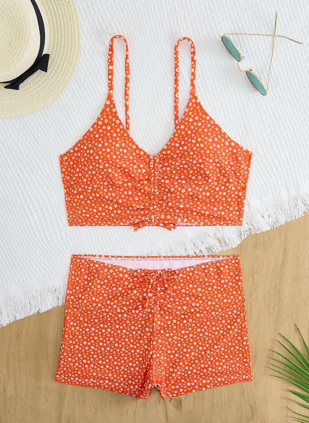 Damen Bikini mit floralem Rüschendesign und verstellbaren Trägern Echo Archiv