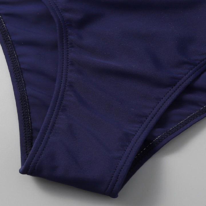Damen Triangel-Bikini mit innovativem Knoten-Design und hoch geschnittenem Höschen Echo Archiv