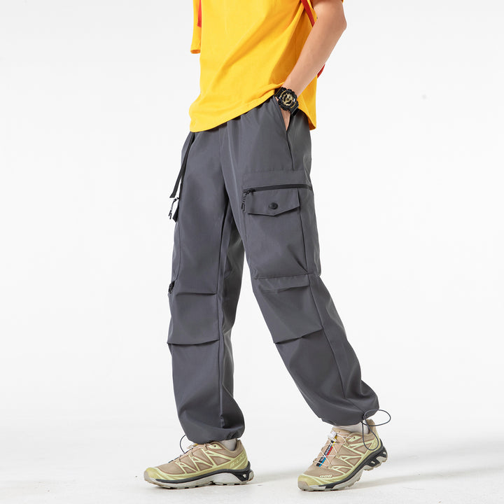 Herren Weite Utility-Cargohose mit Multifachtaschen, verstellbarem Saum und integriertem Gurt Echo Archiv