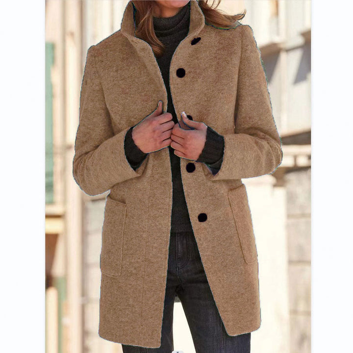 Echoarchiv | Stilvoller & Eleganter Button-Down-Mantel