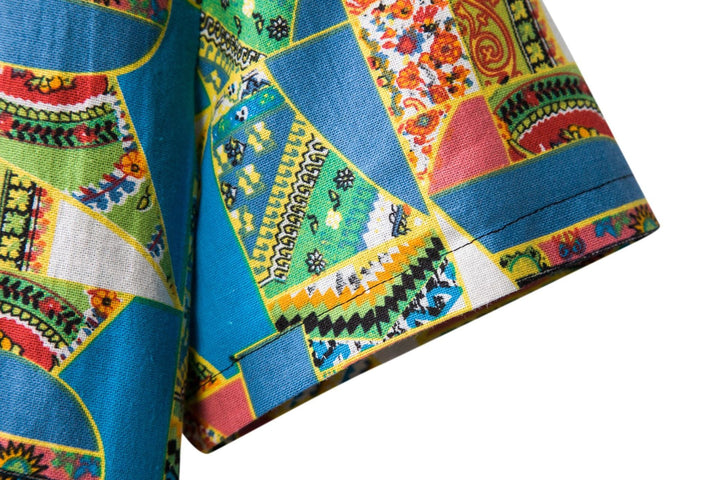 Herren Kurzarmhemd mit auffälligem Patchwork-Muster Echoarchiv