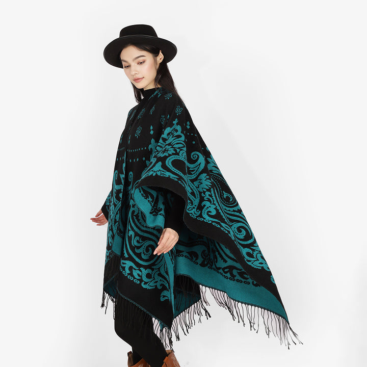 Damen Opulenter Jacquard‑Poncho im Kaftan‑Stil mit Fransen und Paisley‑Relief Echo Archiv