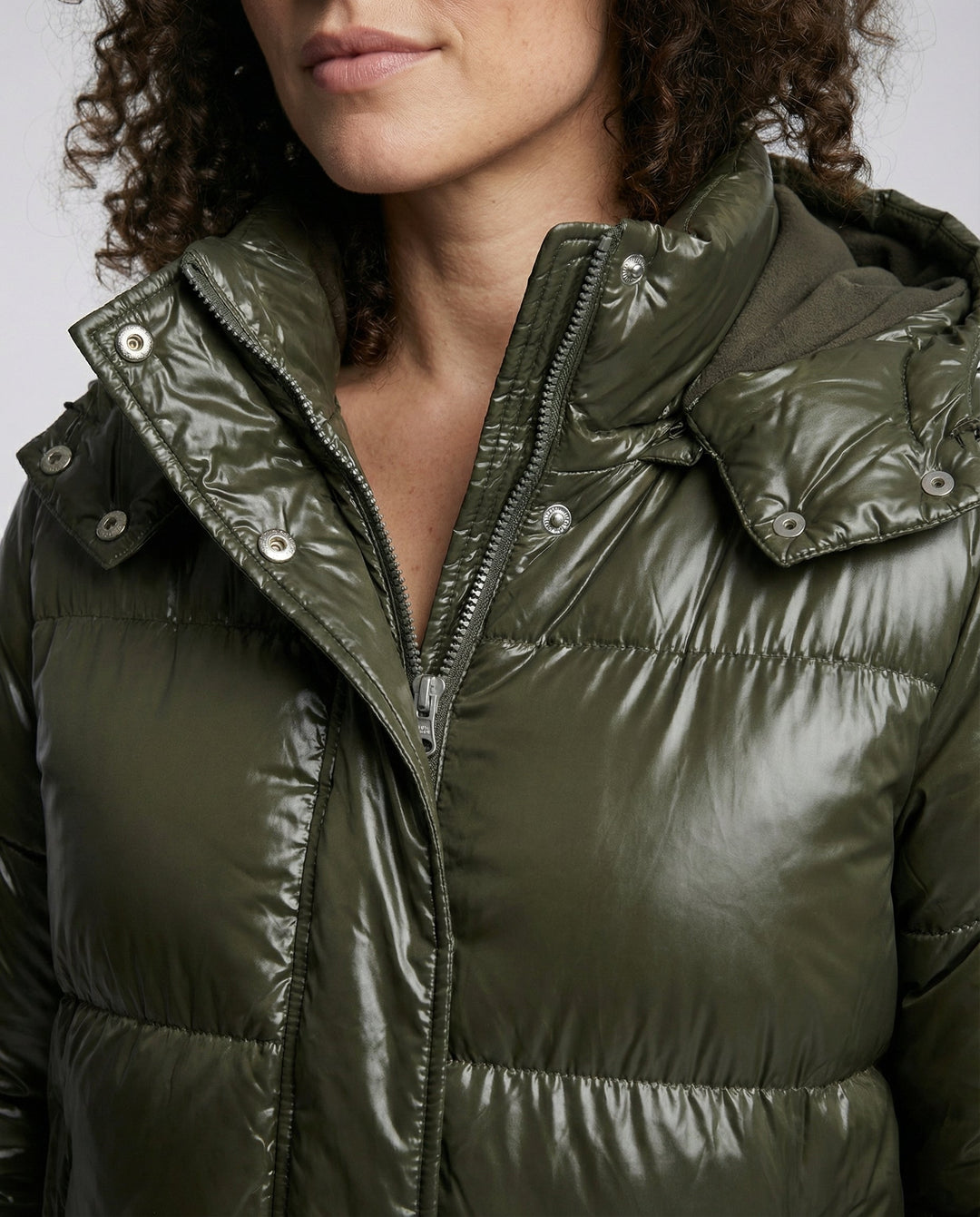 Damen Puffy Jacke Kapuze | Echoarchiv