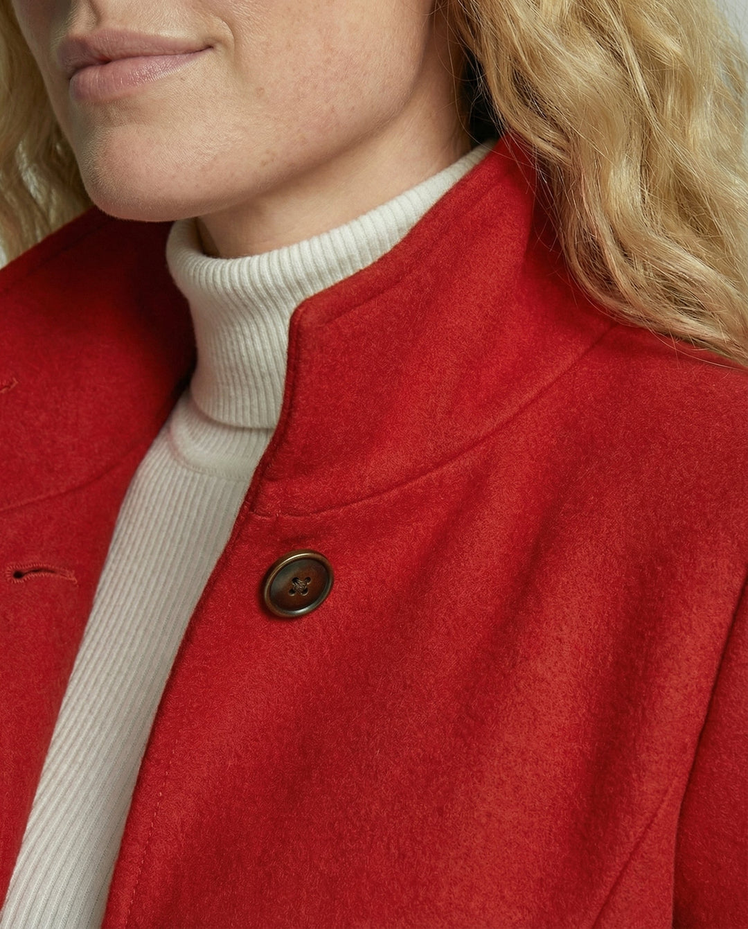 Eleganter Damen Wollmantel | Echoarchiv
