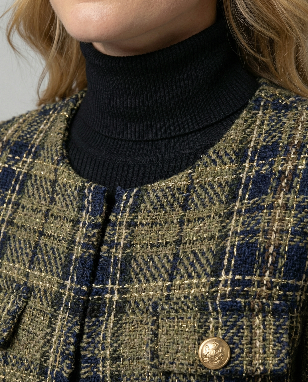Damen Tweed-Blazerjacke mit goldenen Knöpfen Echoarchiv