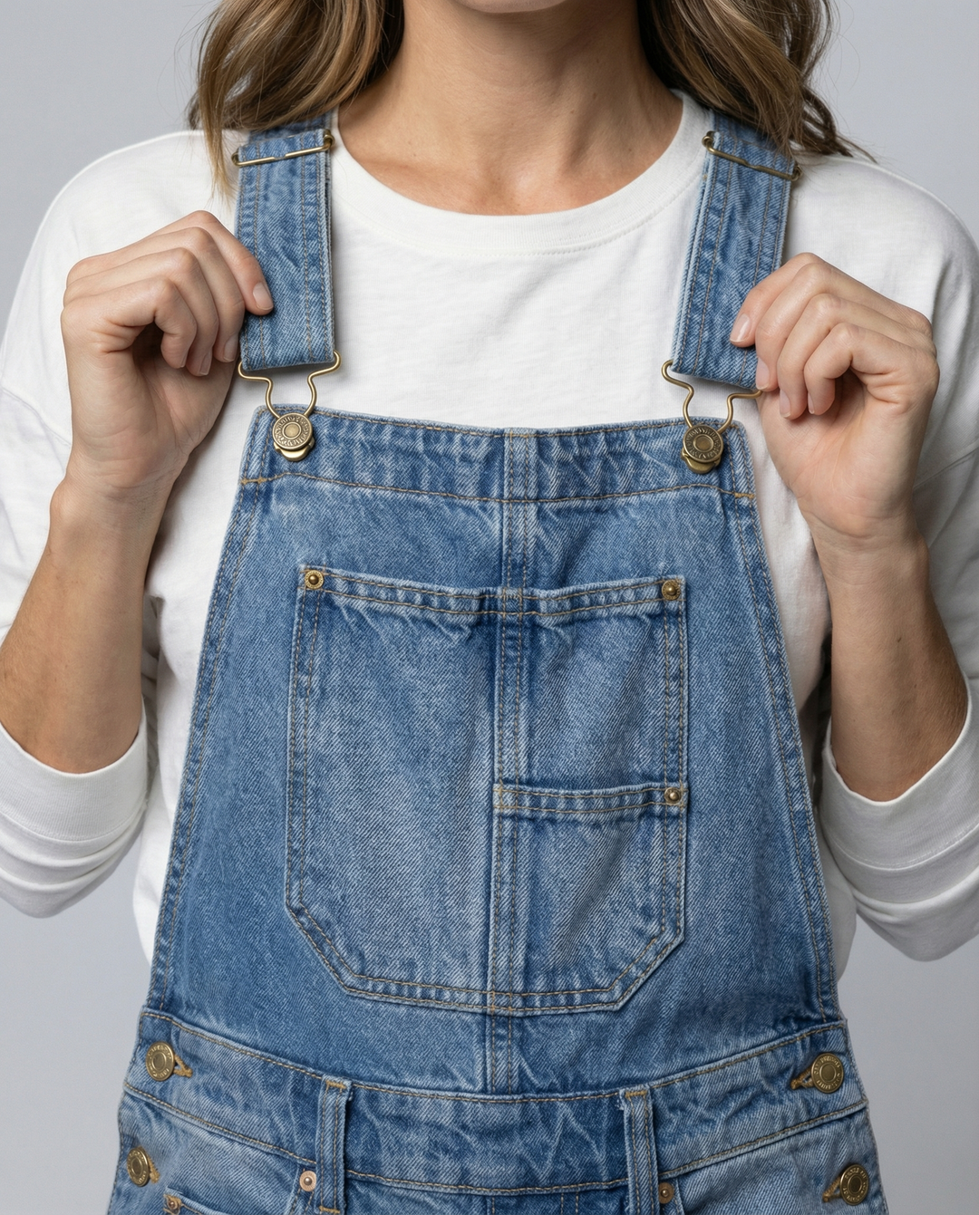 Damen Lässige Denim-Latzhose mit Weit geschnittenem Bein Echoarchiv