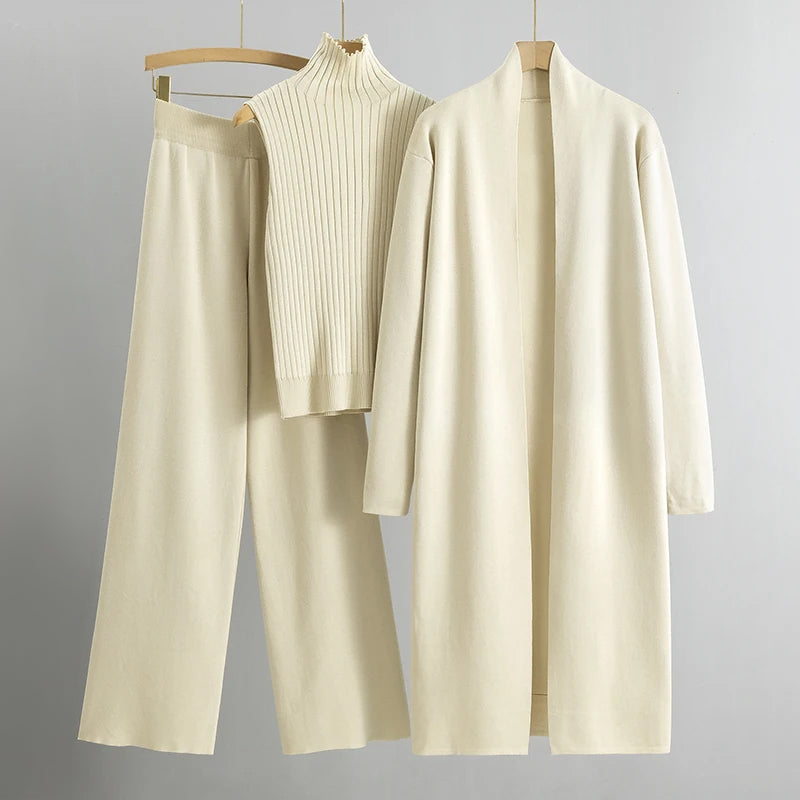 Echoarchiv | Set Aus Klassischer Beige