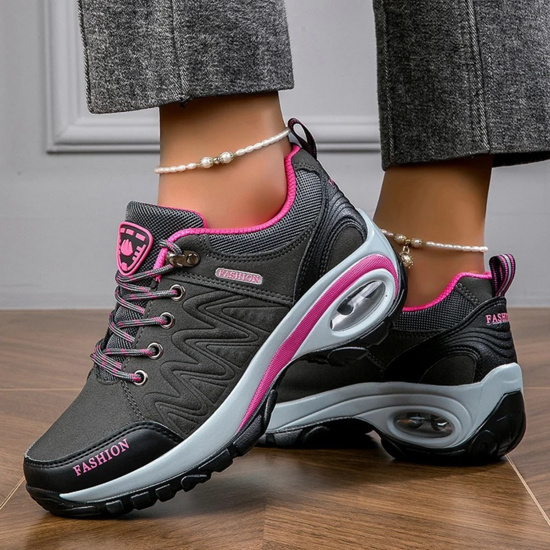 Sportliche Wanderschuhe für Damen – Lioré