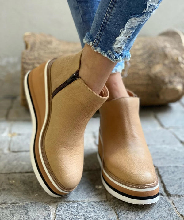Echoarchiv | Stylische Stiefeletten