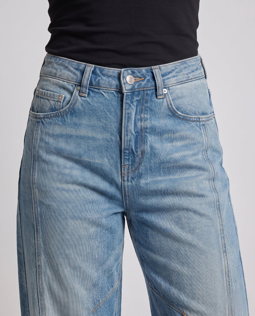 Product 10995798770010 - close_up_detail