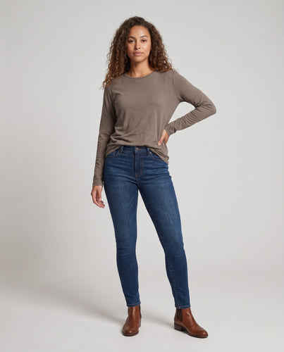 Damen Figurbetontes Langarmshirt aus Baumwollmischung mit Rundhalsausschnitt Echo Archiv