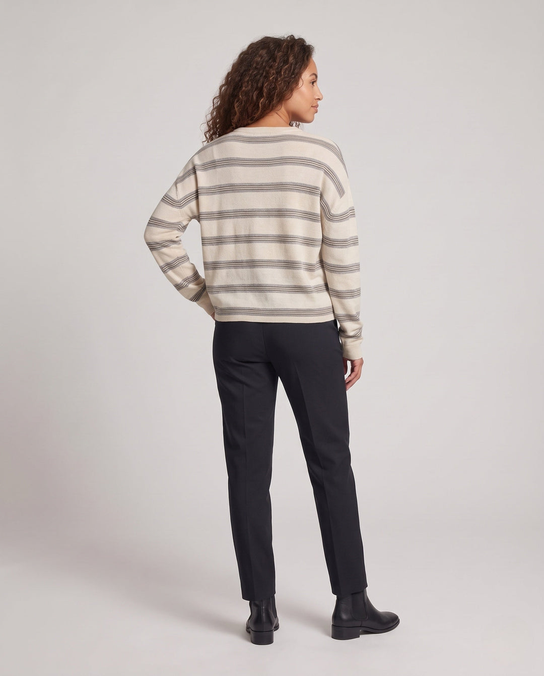 Product 10995809091930 - back_view