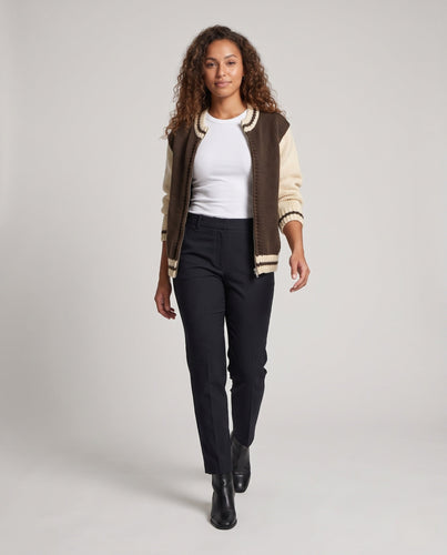Damen Grobgestrickter Oversize-Cardigan mit Kontraststreifen und voluminösen Ärmeln Echo Archiv