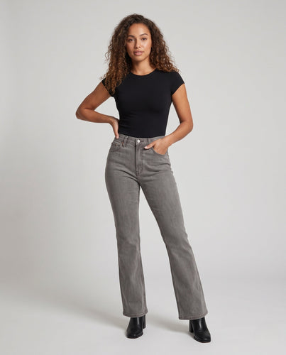 Damen Hochtaillierte gerade Jeanshose mit leichtem Bootcut Echo Archiv