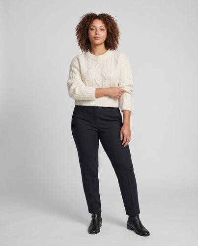 Damen Kurzgeschnittener flauschiger Mohair‑Optik Pullover mit Ballonärmeln und Zopfmuster Echo Archiv