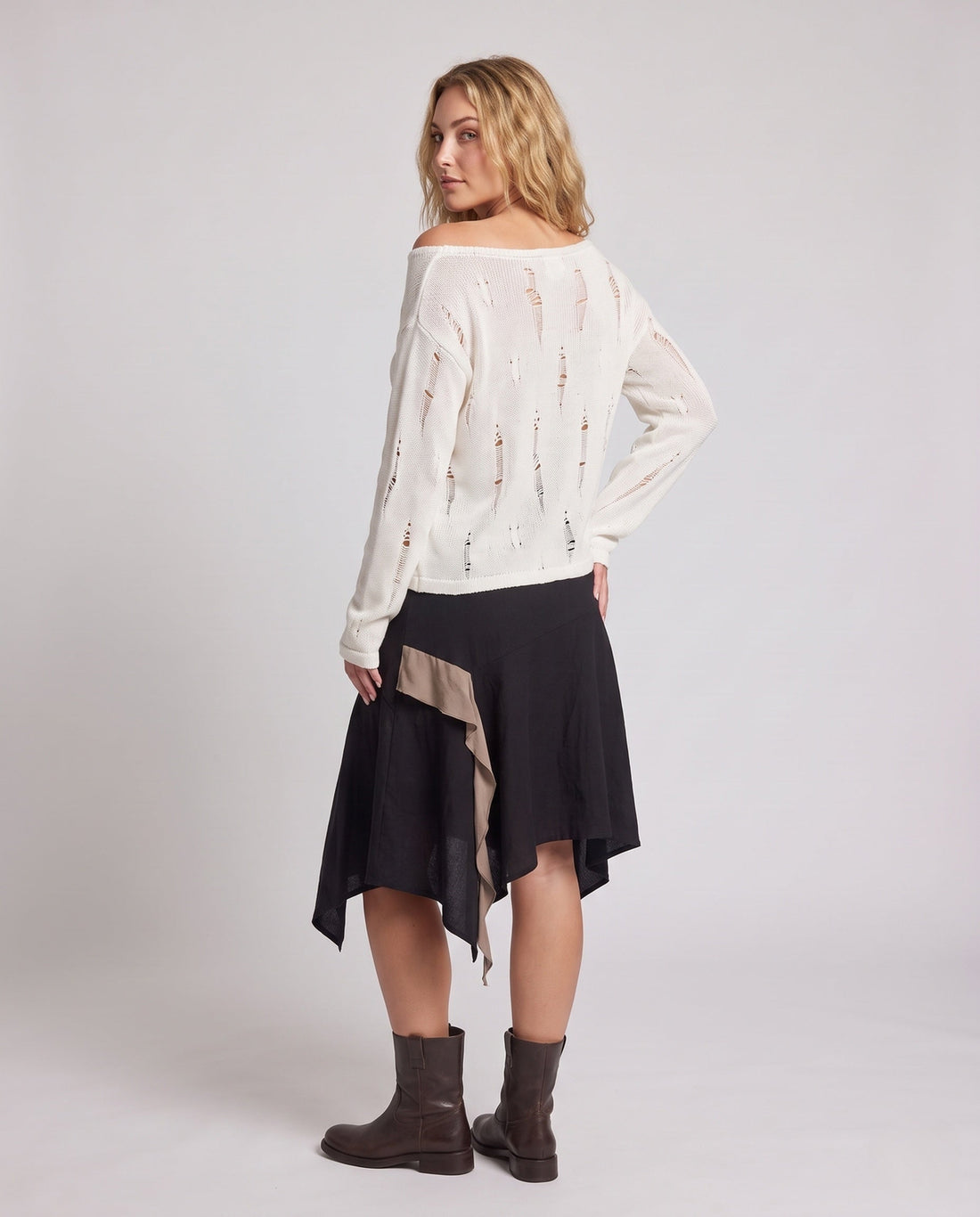 Product 10997462892890 - back_view