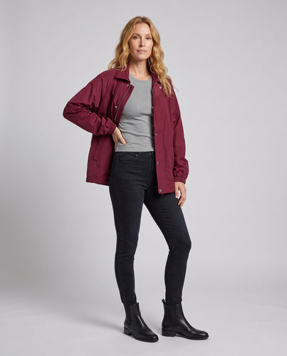 Damen leichte Oversize-Coachjacke mit Reißverschluss und elastischen Ärmelbündchen Echo Archiv