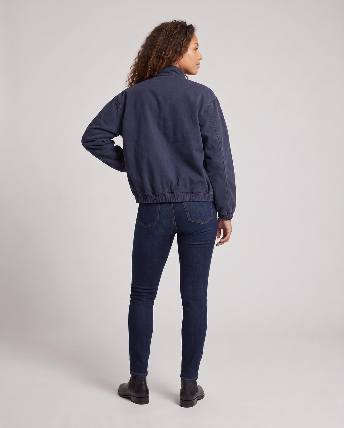 Product 10997472526682 - back_view