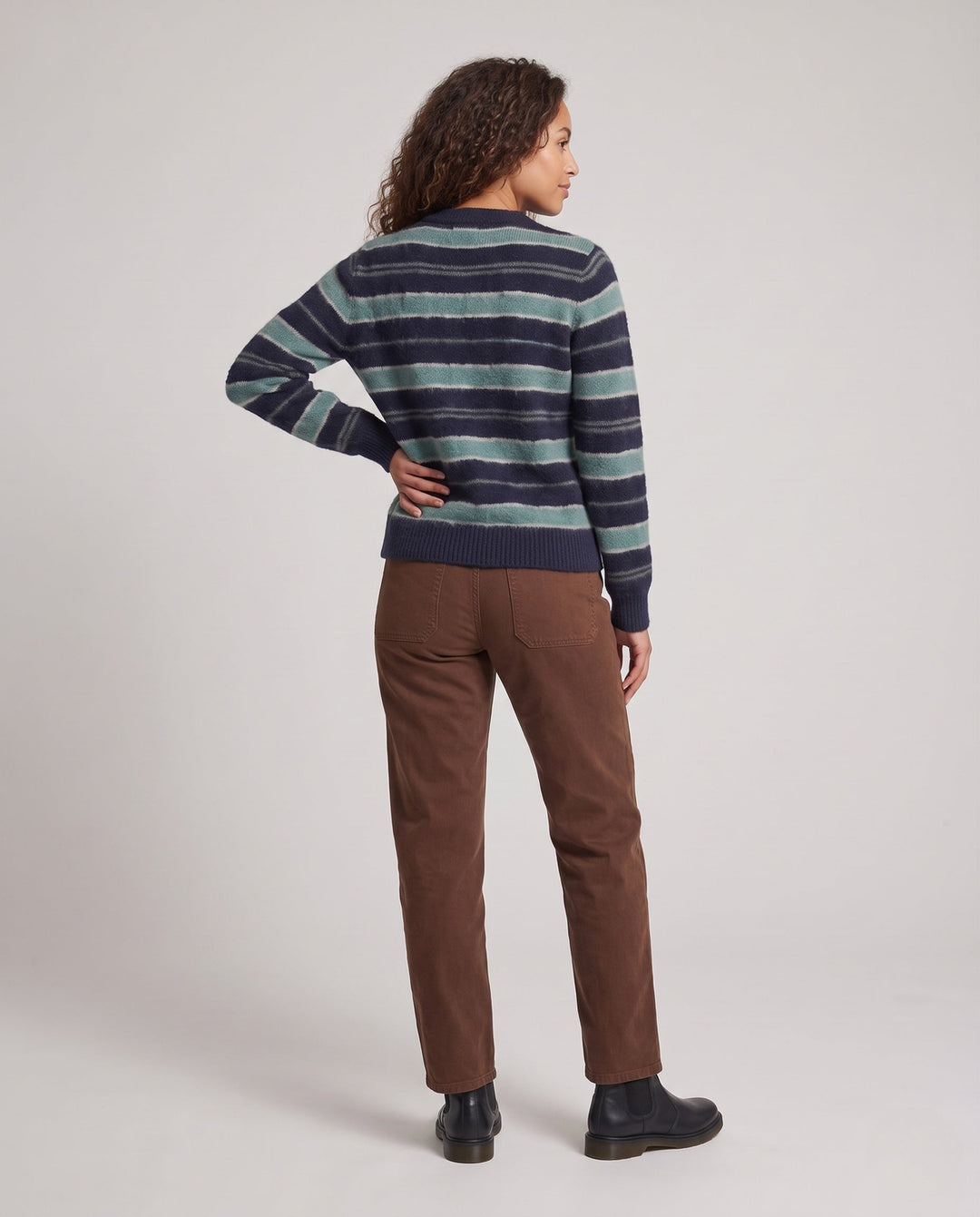 Product 10997474066778 - back_view