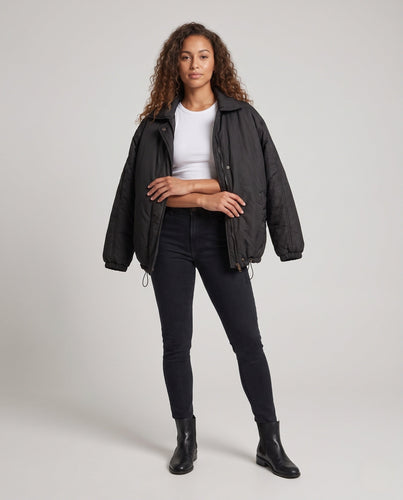 Damen Oversize-Steppjacke mit Thinsulate-Futter, kurzem Boxy-Schnitt und elastischen Bündchen Echo Archiv