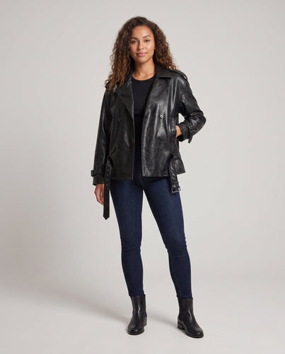 Damen Übergroße Double-Breasted Kunstlederjacke mit Taillengürtel und Glanzfinish Echo Archiv