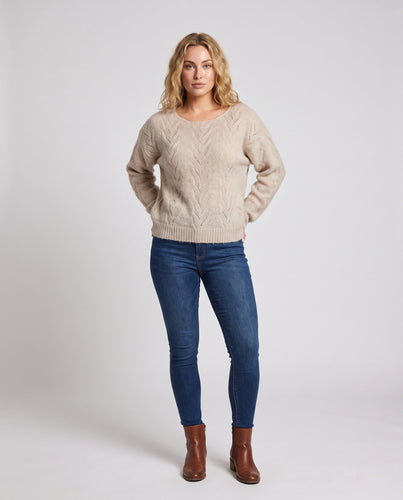 Damen Weicher Mohair‑Blend Oversize‑Pullover mit weitem Rundhalsausschnitt Echo Archiv