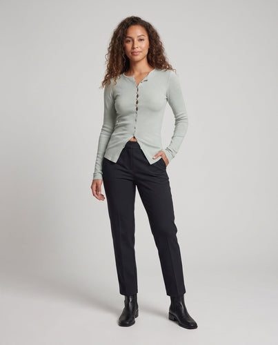 Damen Feiner Rippstrick-Cardigan mit gewellter Knopfleiste und schmaler Silhouette Echo Archiv