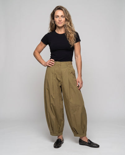 Damen Weite High‑Waist Haremhose mit Kellerfalten und Bündchen Echo Archiv