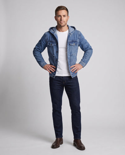 Herren Kapuzen-Denimjacke im Trucker‑Look mit aufgesetzten Fronttaschen Echo Archiv