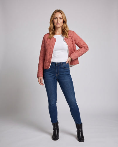 Damen Steppjacke mit Teddy-Futter und taillierter Kurzform Echo Archiv